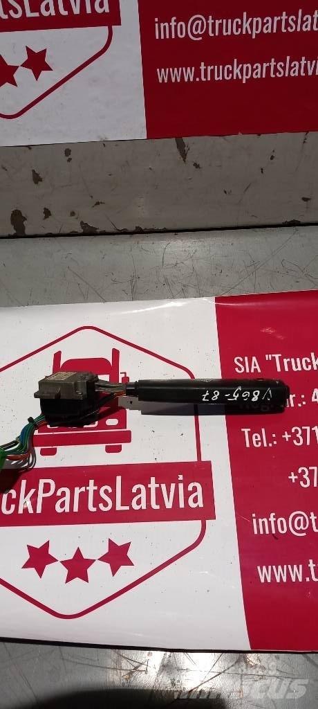 Volvo FH 12.     20553788 Kabíny a interiér