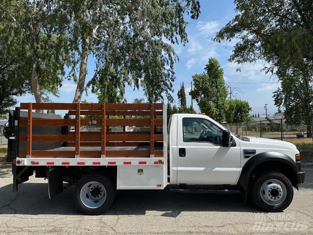 Ford F 450 SD Plošinové nákladné automobily/nákladné automobily so sklápacími bočnicami
