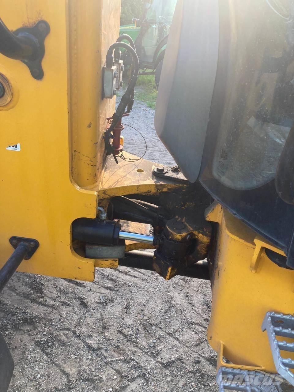 JCB TM 220 Teleskopické nakladače pre poľnohospodárstvo