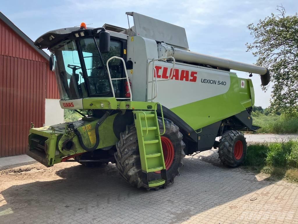 CLAAS Lexion 540 Kombinované zberacie stroje