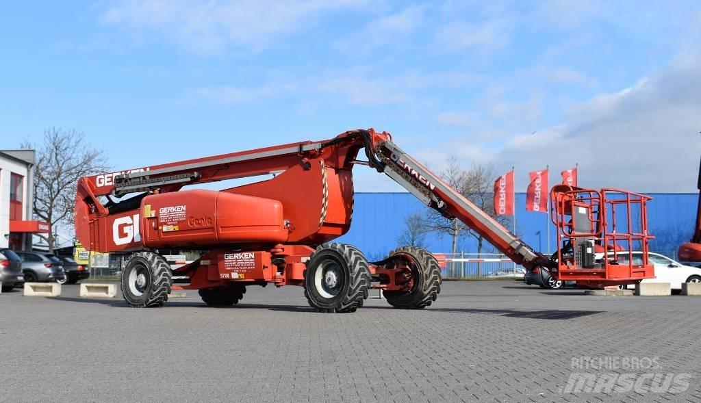 Genie Z 135 Kĺbové plošiny
