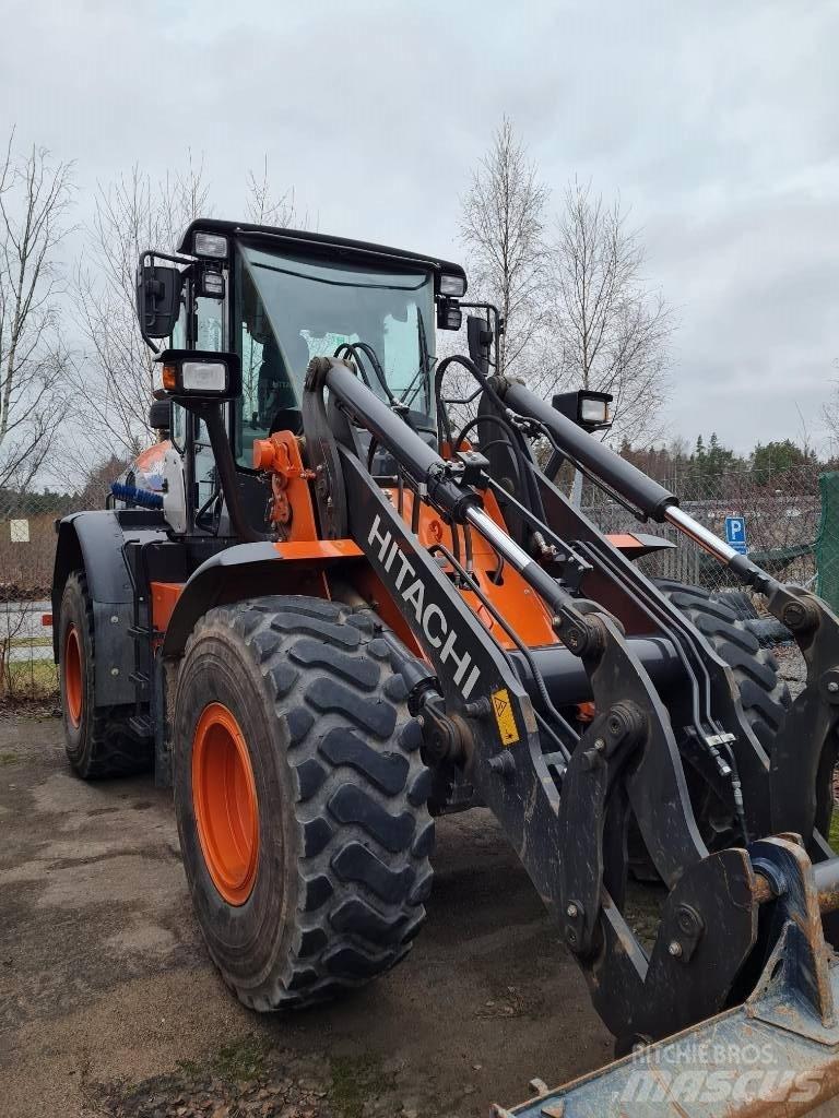 Hitachi ZW 180 PL-6 Kolesové nakladače
