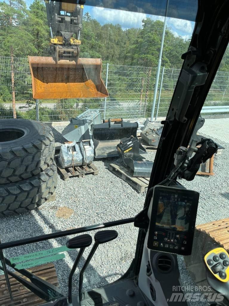 CAT 320 Pásové rýpadlá