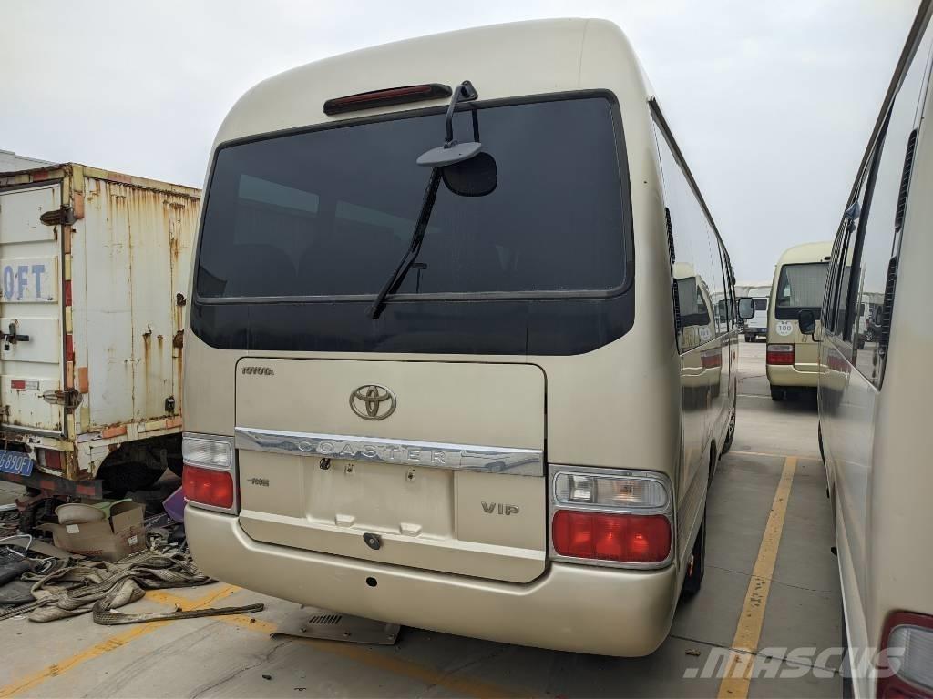 Toyota Coaster Bus Minibusy