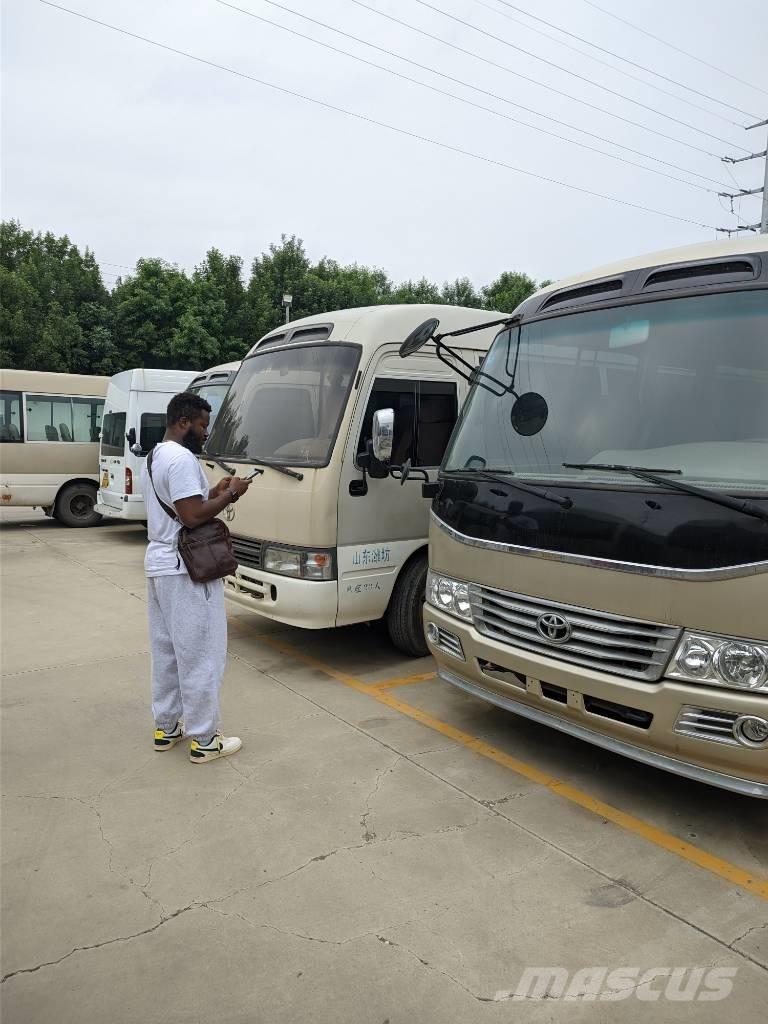Toyota Coaster Bus Minibusy