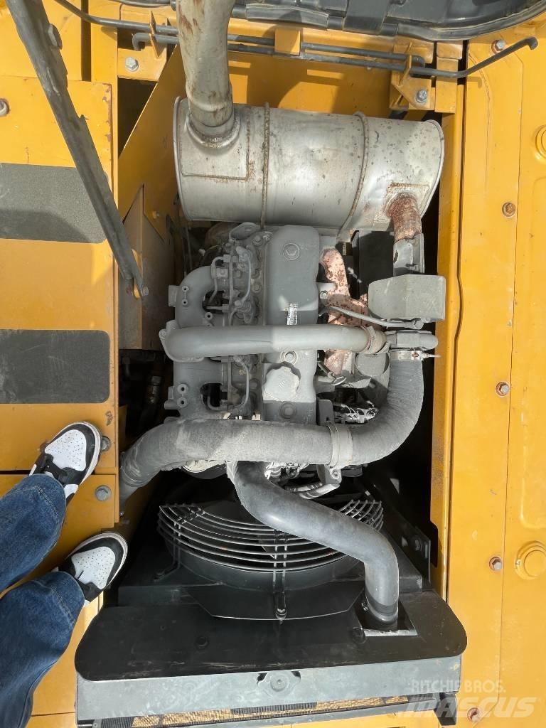 Sany SY 135 Pásové rýpadlá