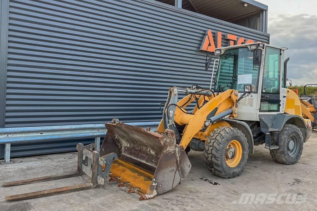 Liebherr L 506 Kolesové nakladače