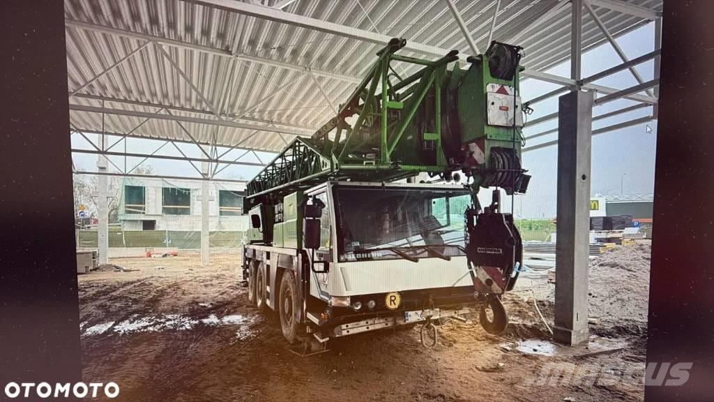 Liebherr LTM 1055 Žeriavy pre ťažký terén