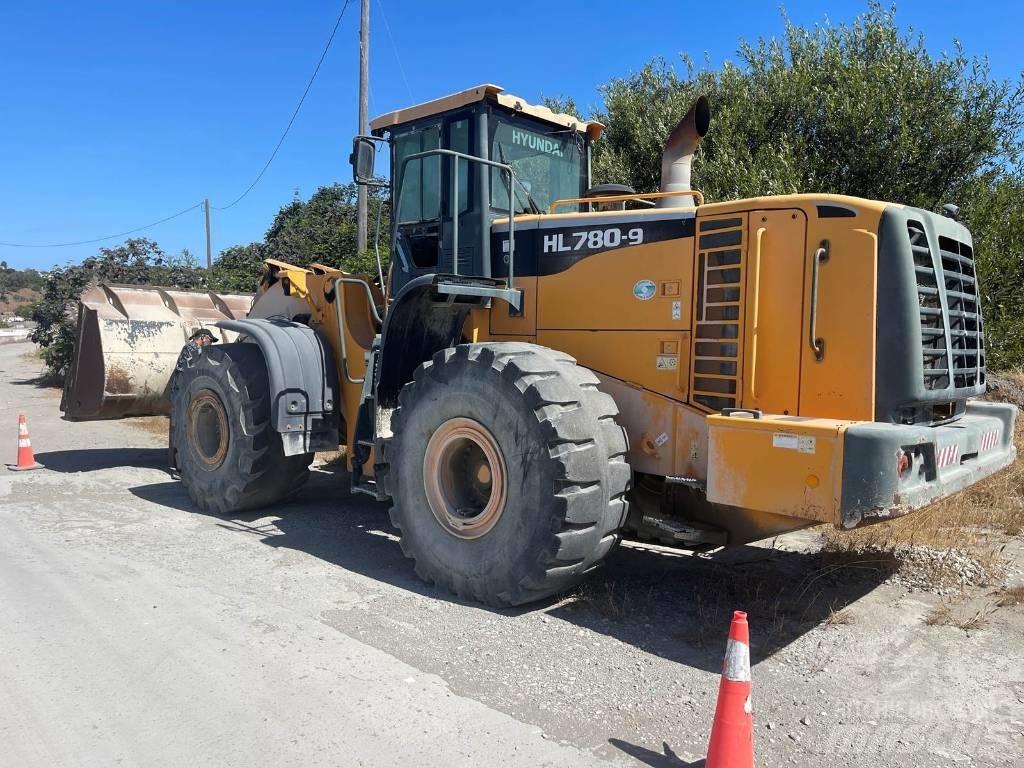 Hyundai HL 780-9 Kolesové nakladače