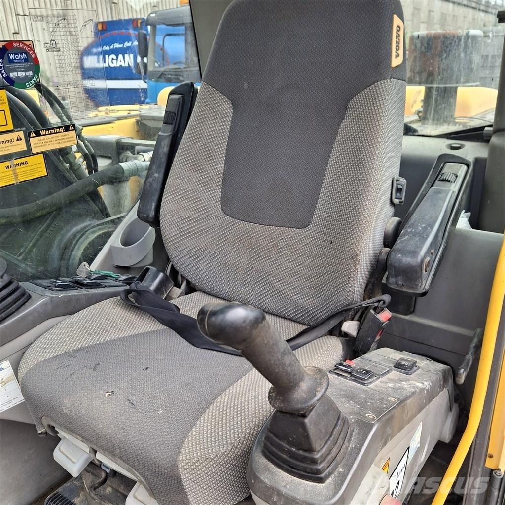 Volvo EC 210 C L Pásové rýpadlá