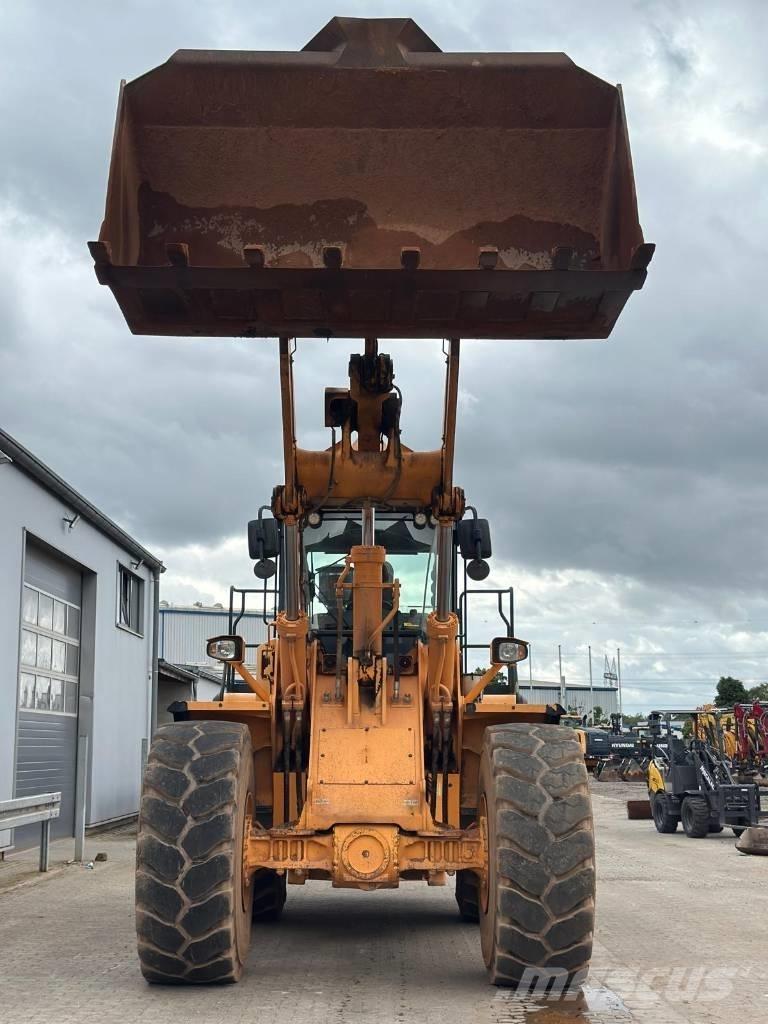 Hyundai HL 970 A Kolesové nakladače