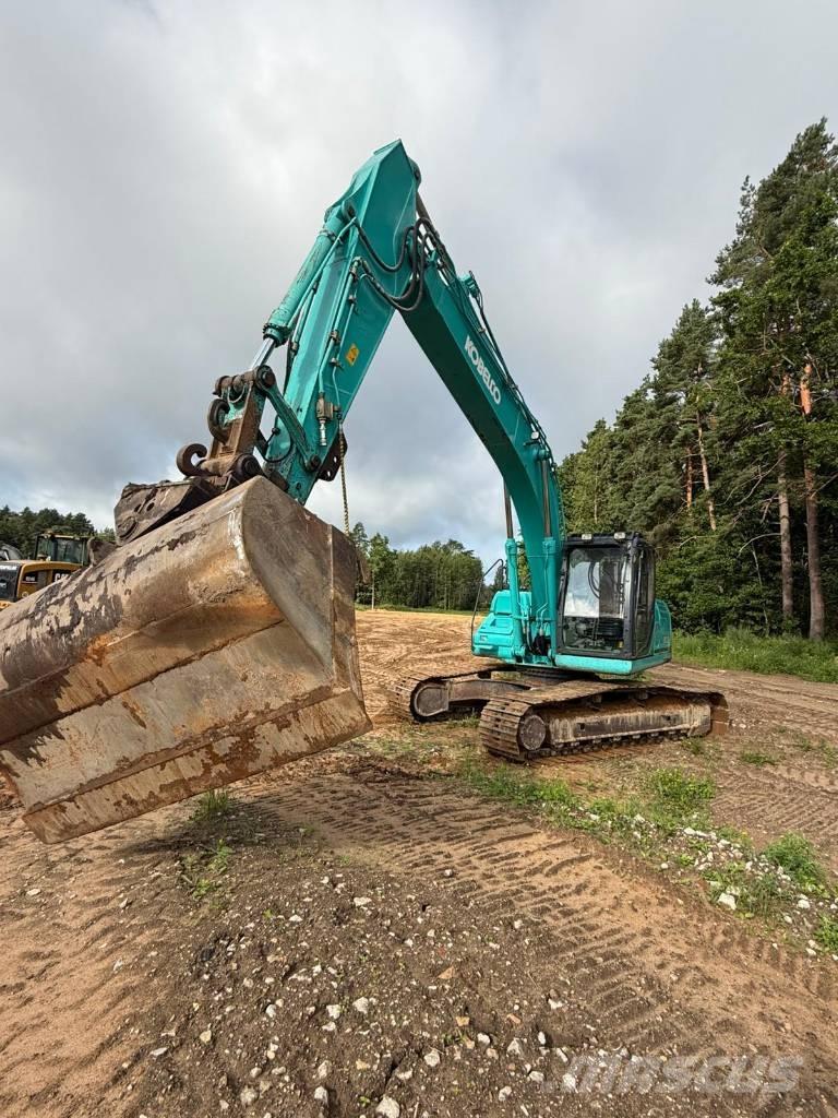 Kobelco SK 210 LC Pásové rýpadlá