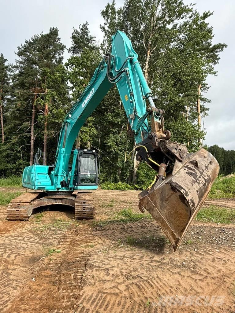 Kobelco SK 210 LC Pásové rýpadlá
