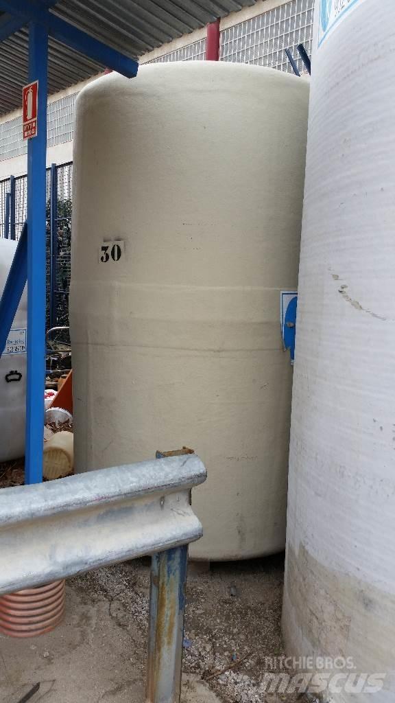  DEPOSITO AGUA 5000 L Stavebníctvo - ostatné
