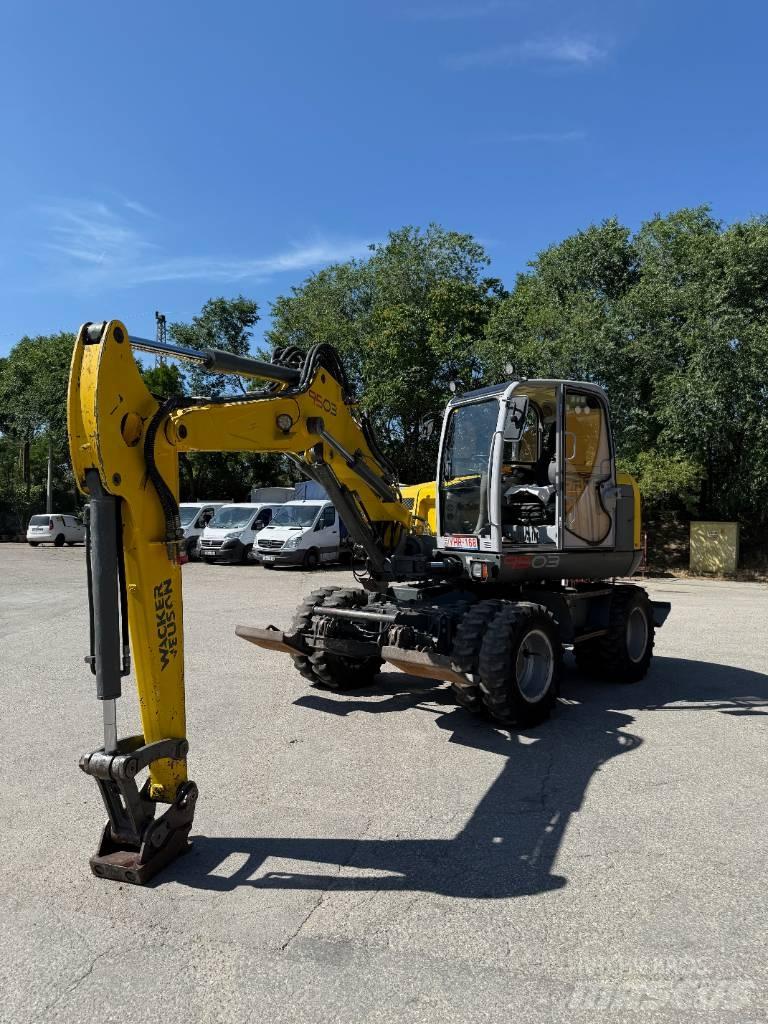 Wacker Neuson 9503 Kolesové rýpadlá