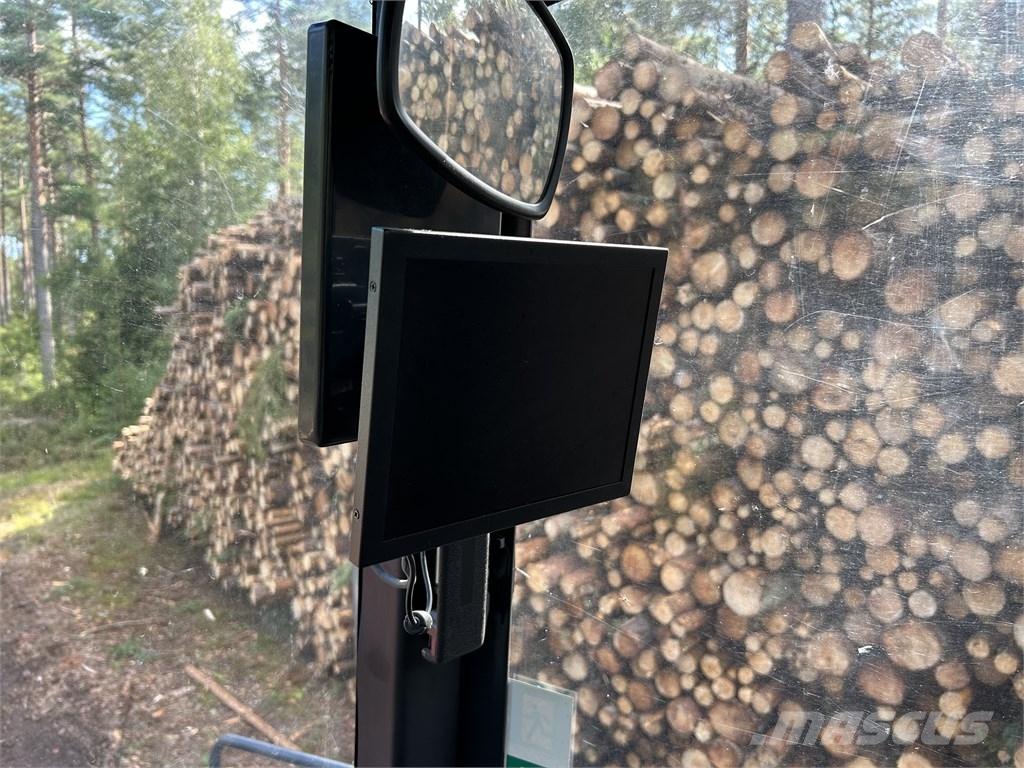 Ponsse Wisent Lesné traktory