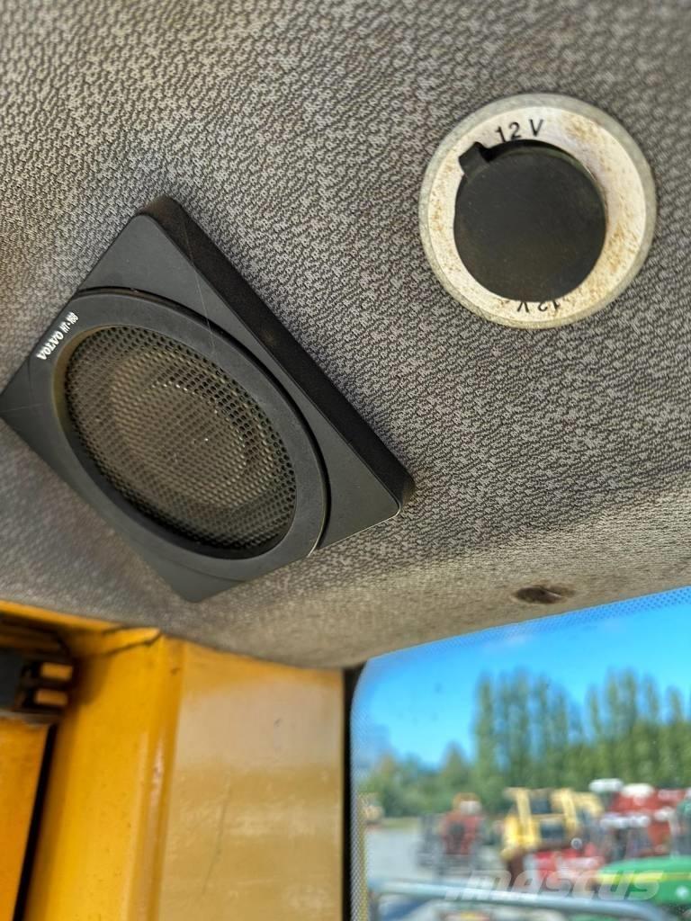 Volvo L150E Kolesové nakladače