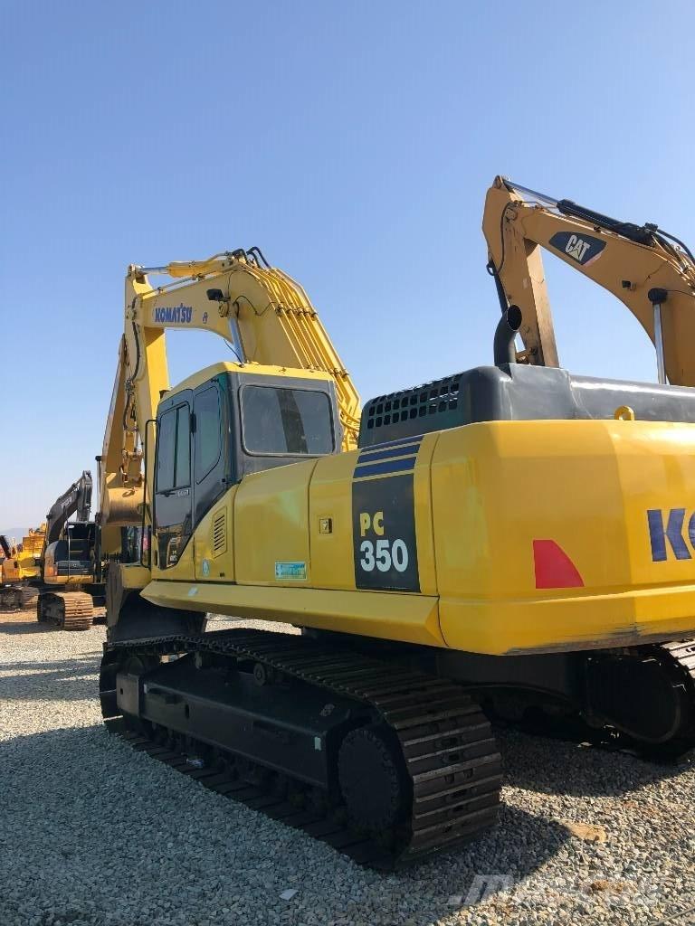 Komatsu 350 Pásové rýpadlá