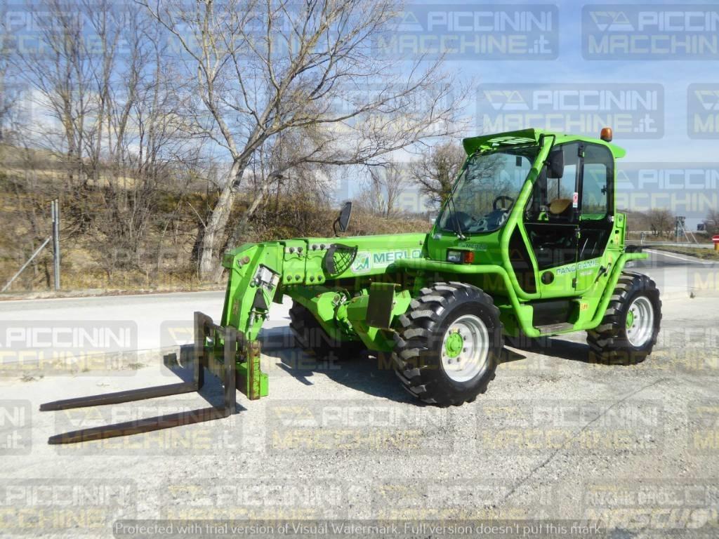 Merlo P38.13 Teleskopické manipulátory