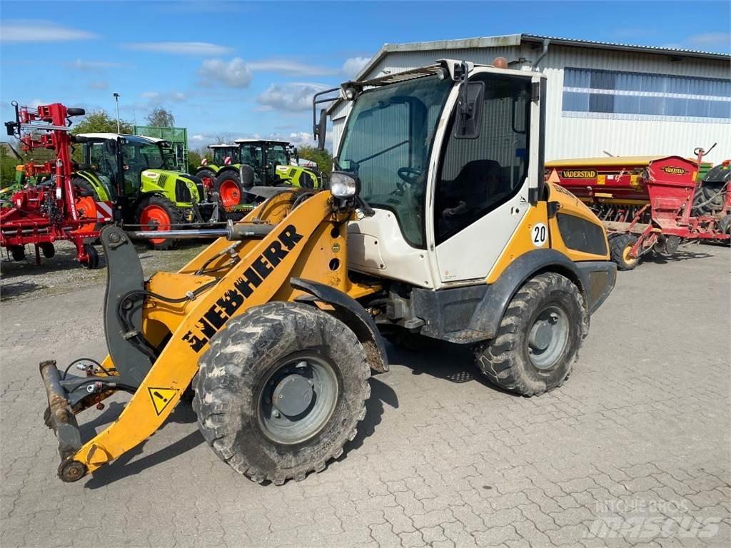 Liebherr L 506 C Kolesové nakladače