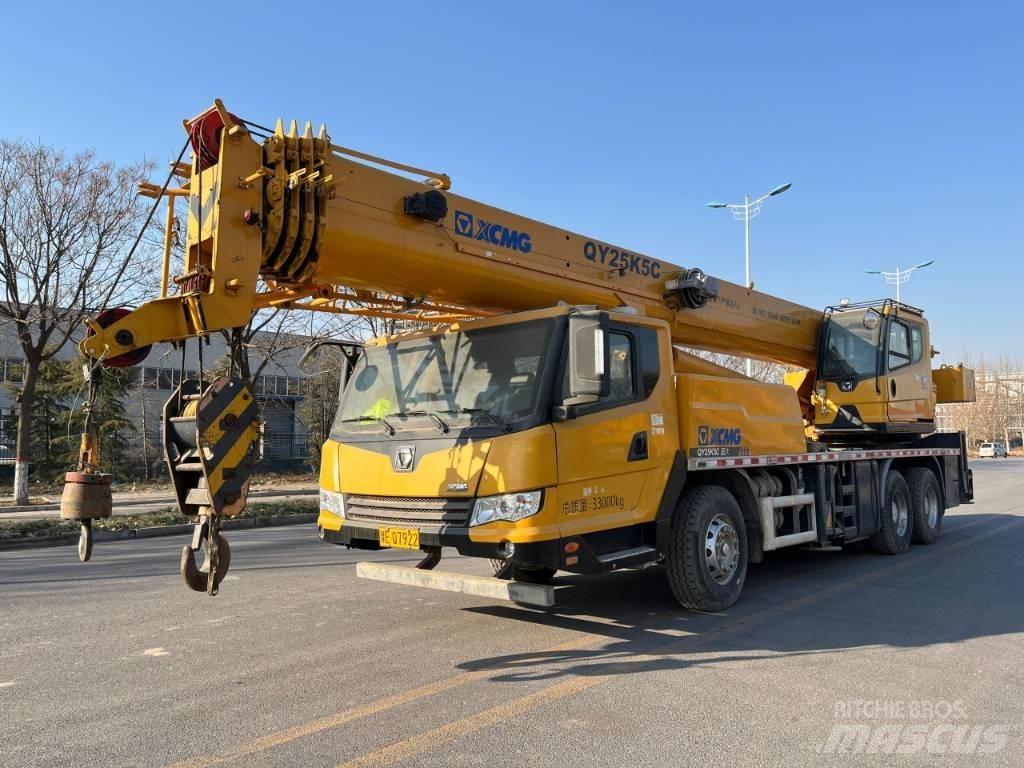 XCMG QY25K5C Univerzálne terénne žeriavy