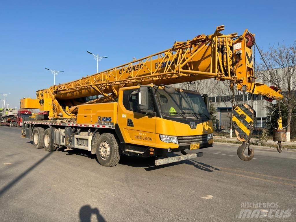 XCMG QY25K5C Univerzálne terénne žeriavy