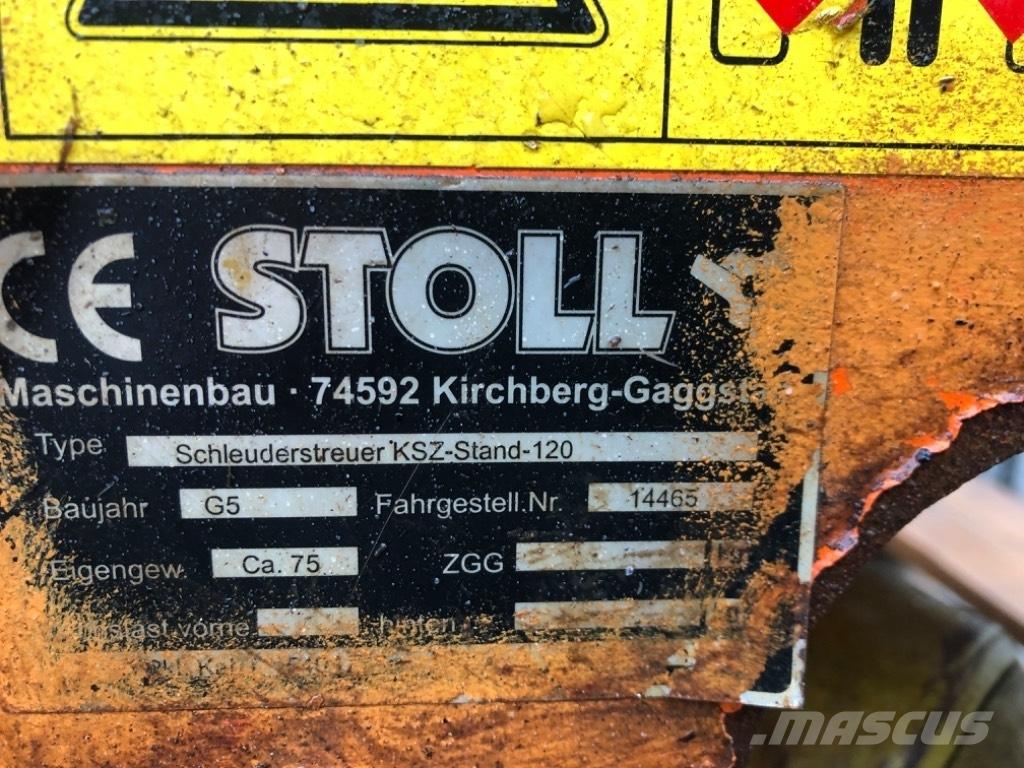 Stoll KSZ-Stand-120 Kompaktné prídavné zariadenie pre traktory