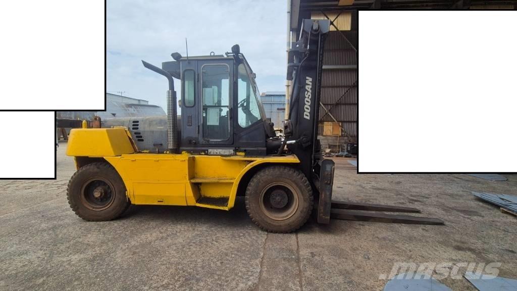 Doosan D 160 S-5 Dieselové vozíky