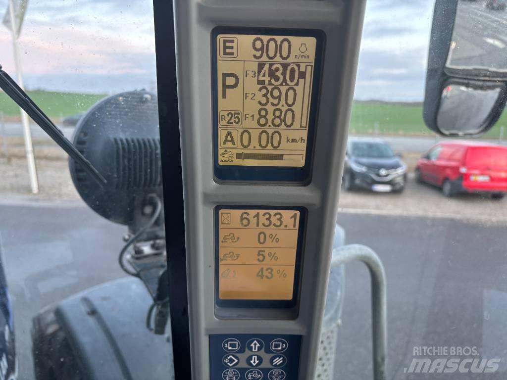 New Holland T 8.410 Traktory