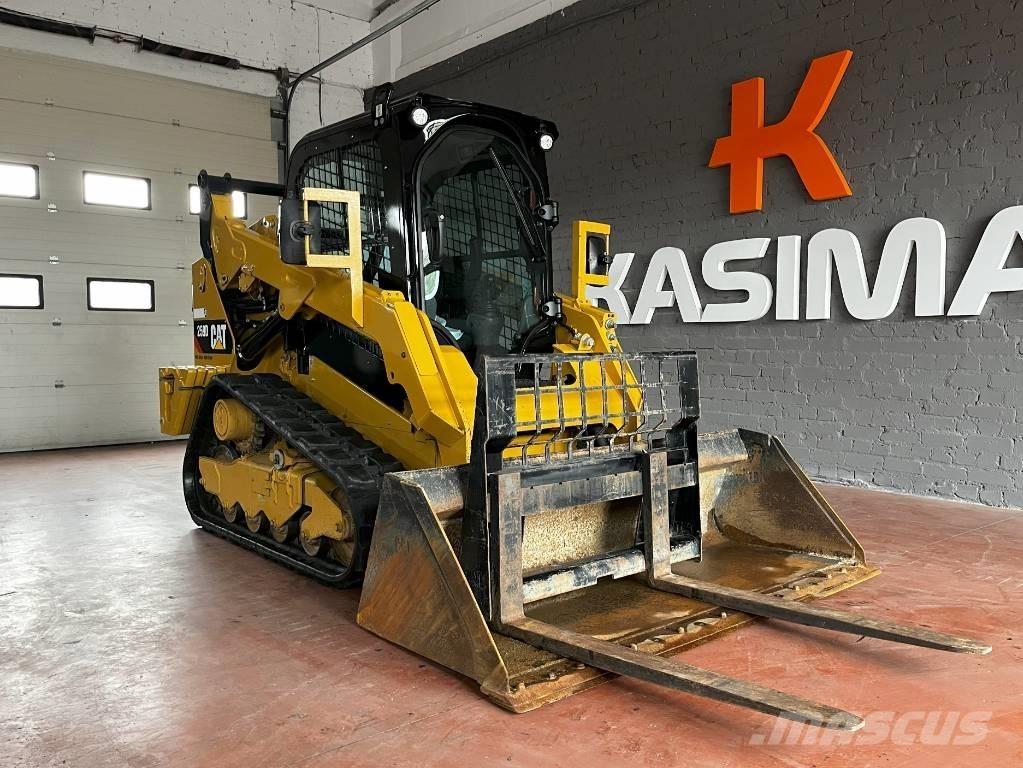CAT 259 D Šmykom riadené nakladače