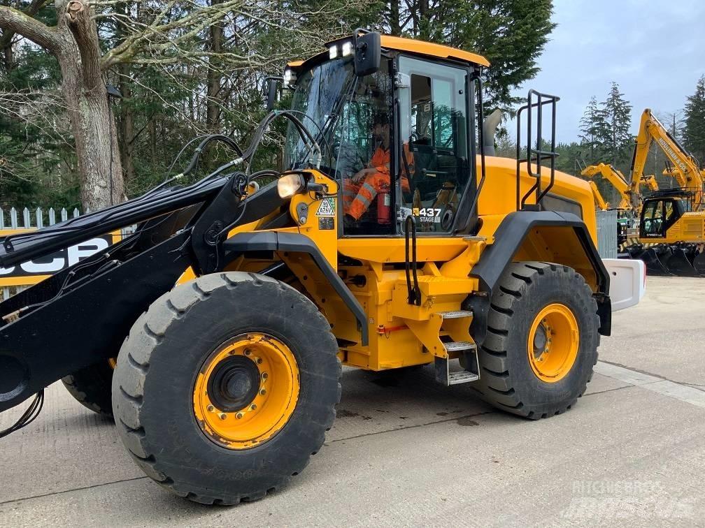 JCB 437 HT Kolesové nakladače