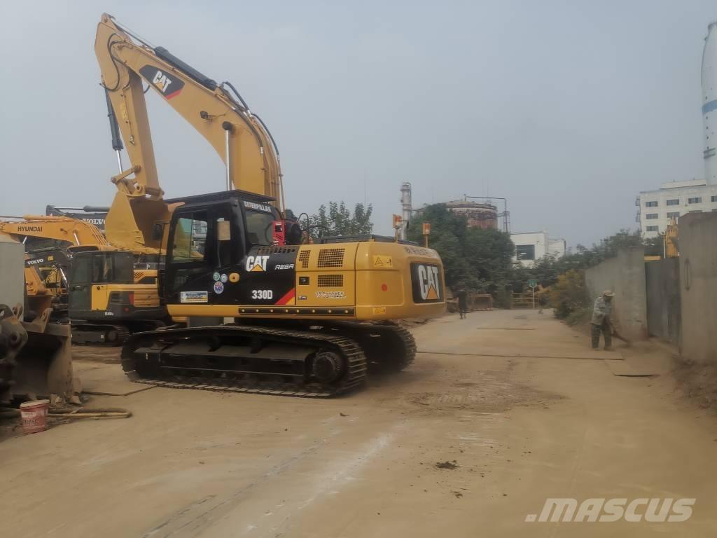 CAT 330 D Pásové rýpadlá