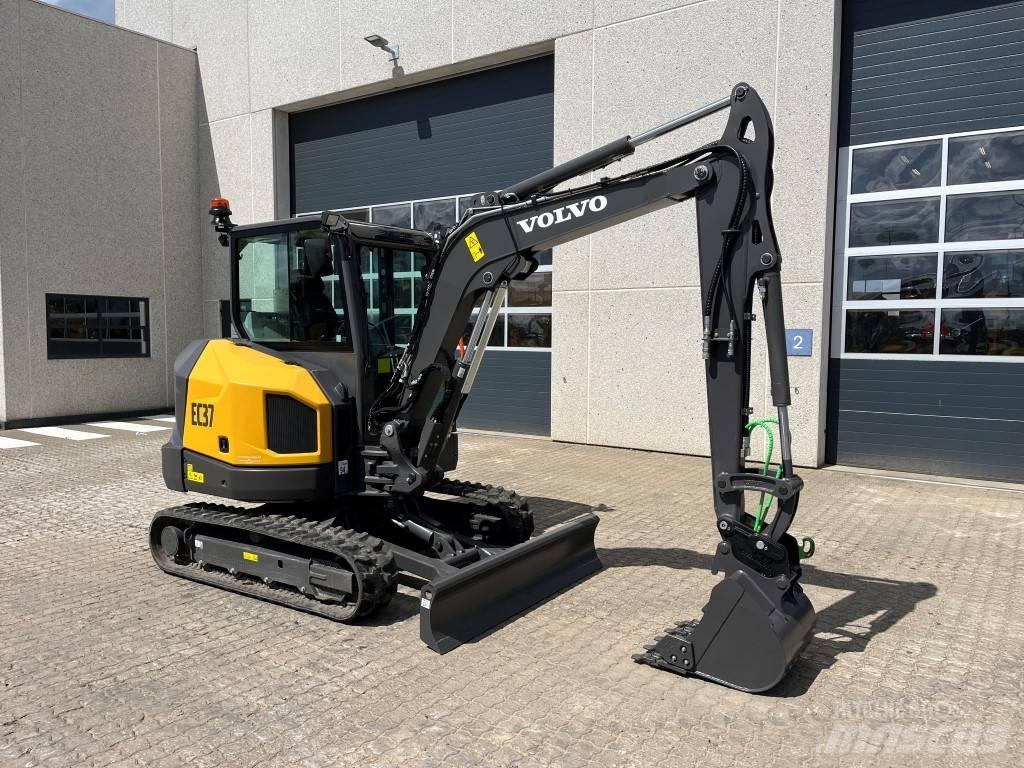 Volvo EC37F Mini rýpadlá < 7t