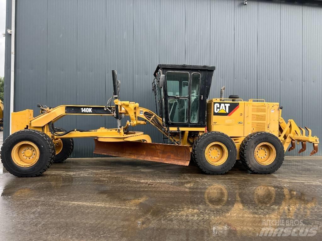 CAT 140K Grejdery