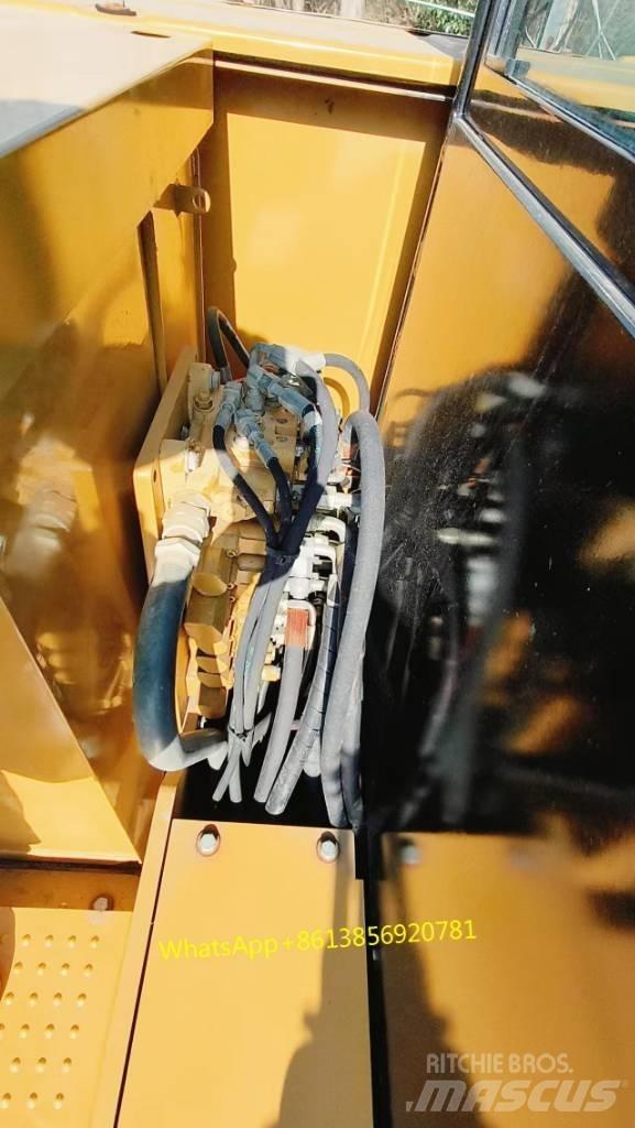 CAT 306 Mini rýpadlá < 7t