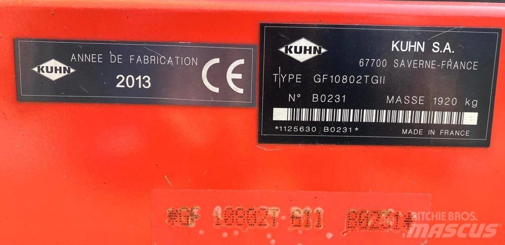 Kuhn GF 10802 T G II Obracače a zhrabovače sena