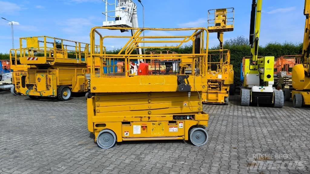 Haulotte Compact 12 Nožnicové zdvíhacie plošiny