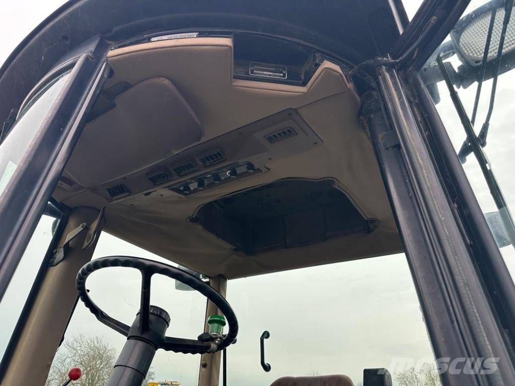 John Deere 3050 HL Traktory