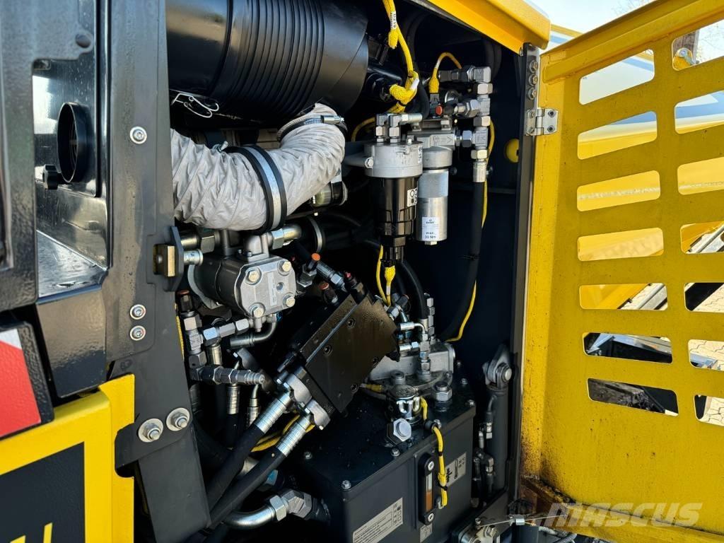 Bomag BF 300 C-2 Finišéry