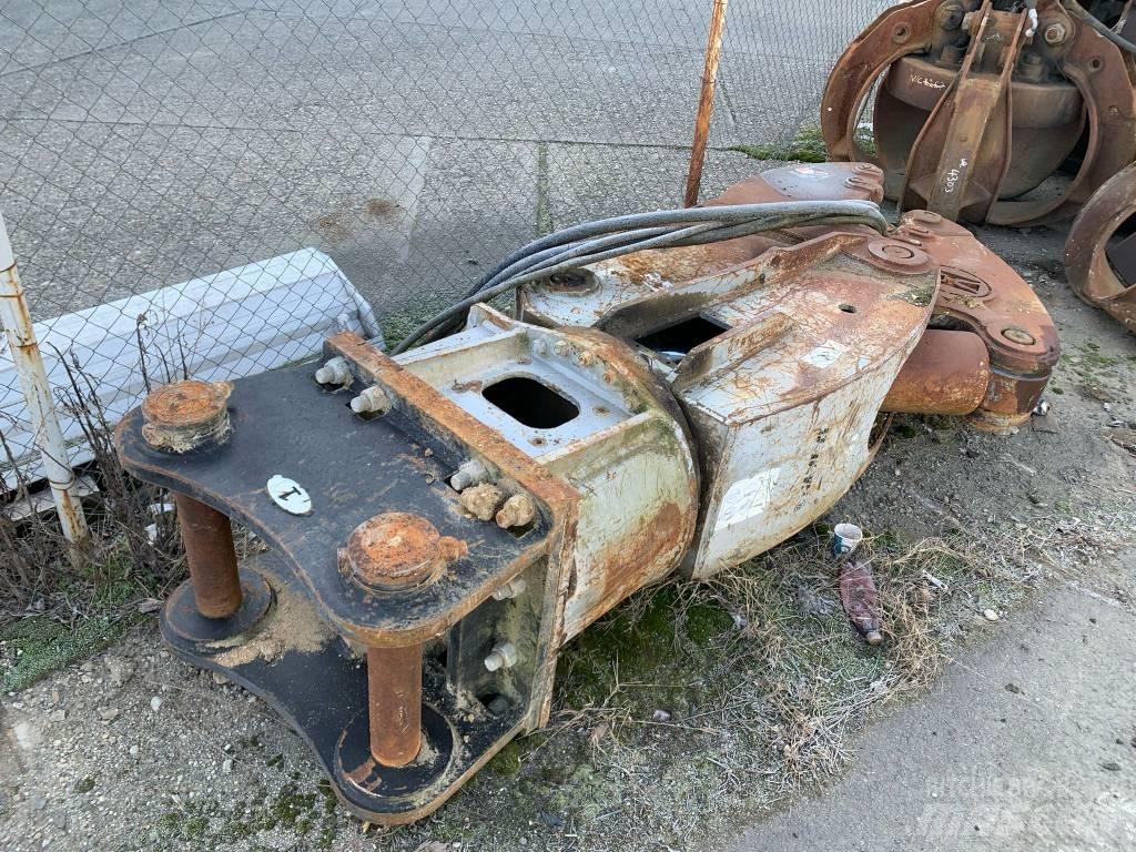 Hammer FR26 Vrtacie stroje