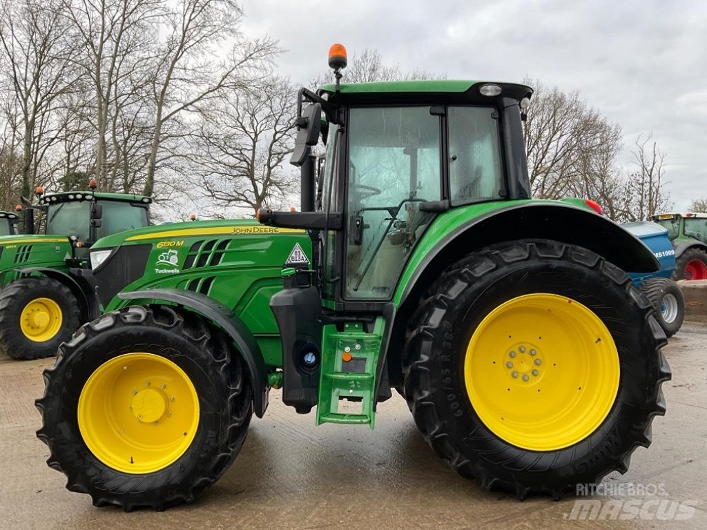 John Deere 6130 M Traktory