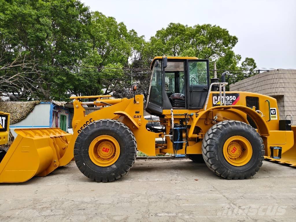 CAT 950 GC Kolesové nakladače