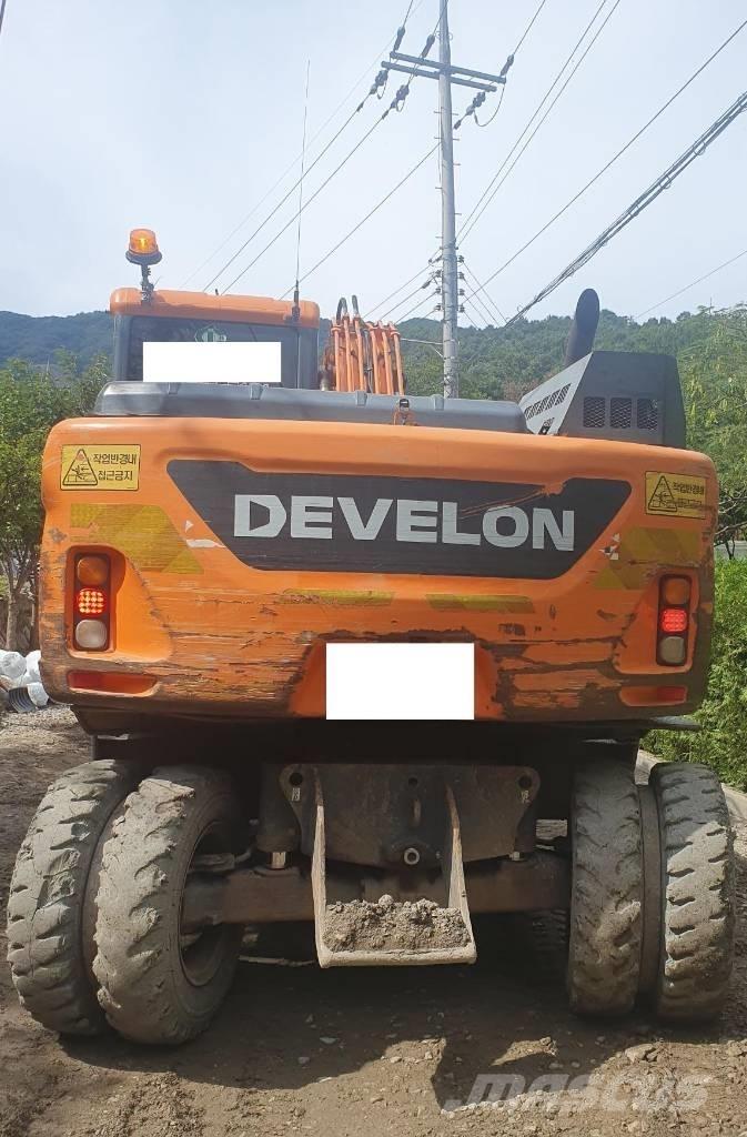 Doosan DX 140 W Kolesové rýpadlá