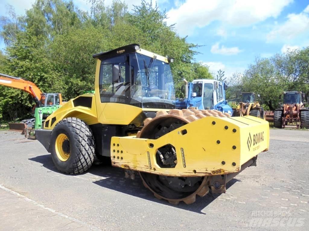 Bomag BW 219 PDH-5 Ťahačové valce
