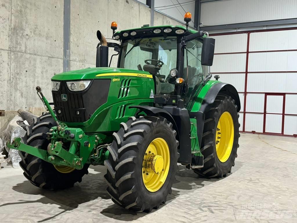 John Deere 6195 R Traktory