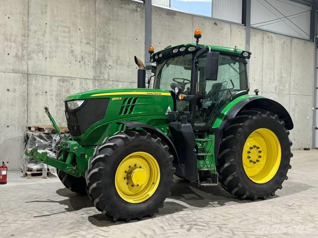 John Deere 6195 R Traktory