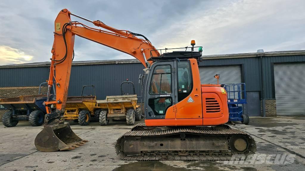 Doosan DX 140 LCR-3 Pásové rýpadlá