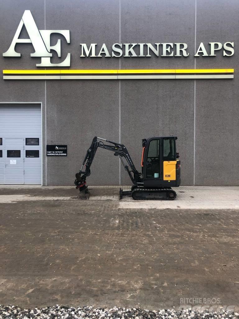 Volvo EC20E Pásové rýpadlá