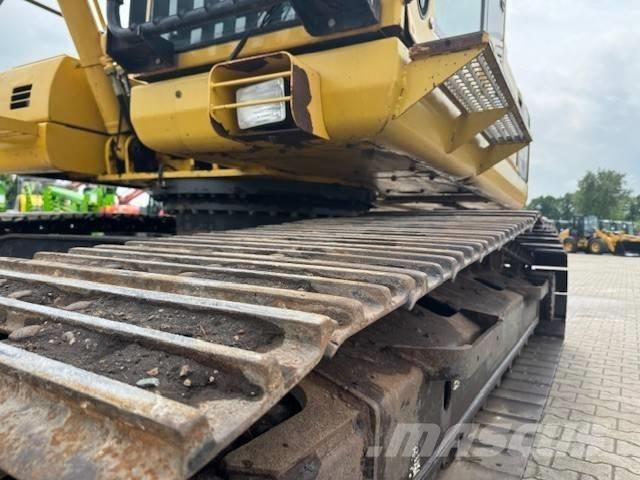 Komatsu PC 210 LC-8 Pásové rýpadlá