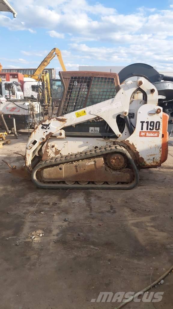 Bobcat T 190 Pásové nakladače